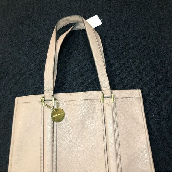 Steve Madden Blush Pink Multi-Pocket Tote Bag - Picture 4 of 14